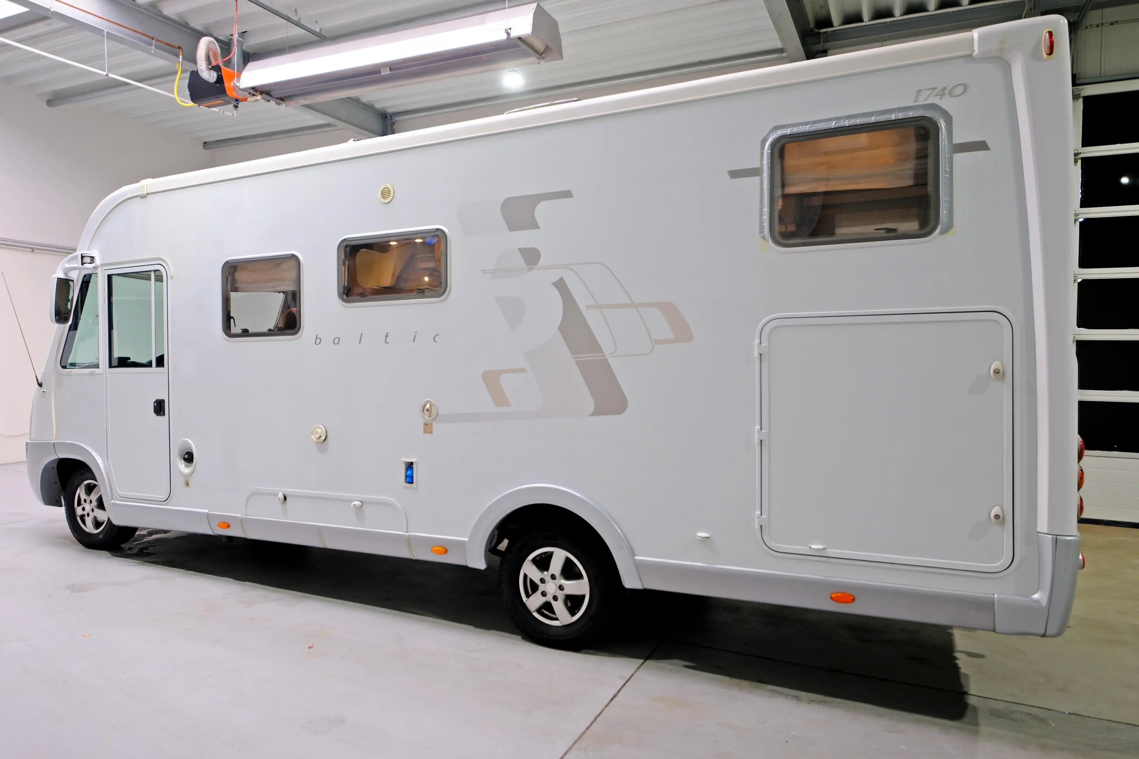 BAVARIA-CAMP Baltic I 740